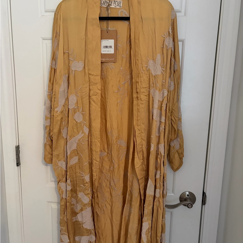 Magnolia Pearl Gold Silk Kimono with Floral Embroidery